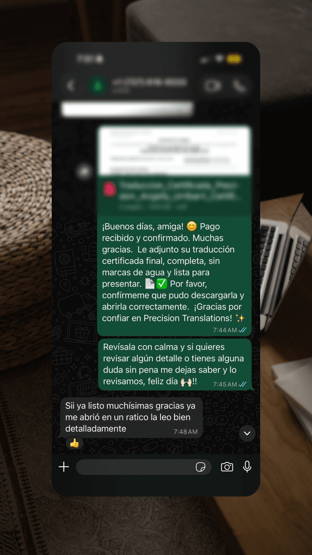 Conversación de WhatsApp con confirmación de pago y entrega
